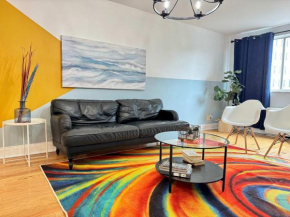 ATL Downtown 2BR King Bed Free Parking and Gym LM208